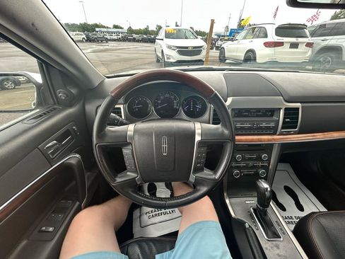 Used 2012 Lincoln MKZ FWD image 27