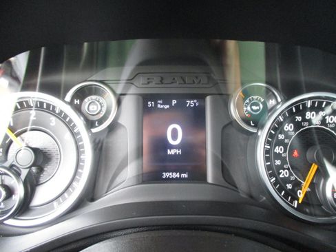Used 2022 RAM 1500 Big Horn AWD/4WD image 20
