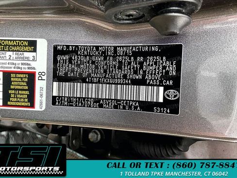 Used 2016 Toyota Camry XSE image 3