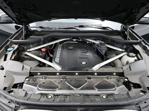 Used 2023 BMW X7 xDrive40i image 16