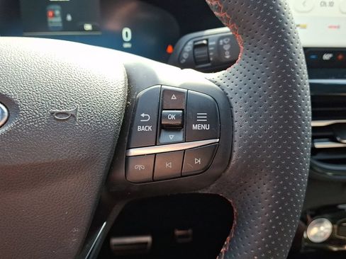 Used 2023 Ford Escape ST-Line Elite w/ Premium Technology Package AWD/4WD image 25