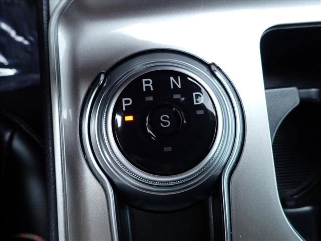 Used 2024 Ford Edge SEL AWD/4WD image 18