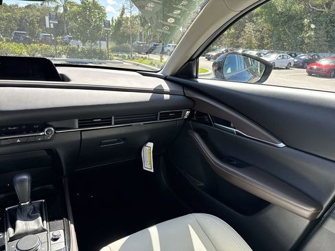 Certified 2025 MAZDA CX-30 AWD 2.5 S w/ Premium Package image 16