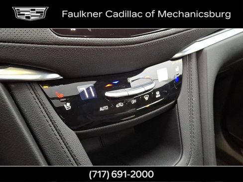 Certified 2025 Cadillac XT5 Premium Luxury image 16