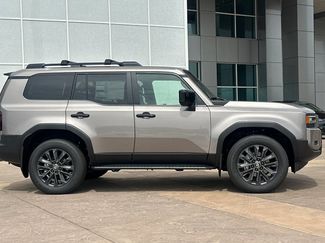 New 2027 Toyota Land Cruiser AWD/4WD video 3