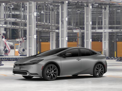 New 2027 Toyota Prius XLE FWD image 3