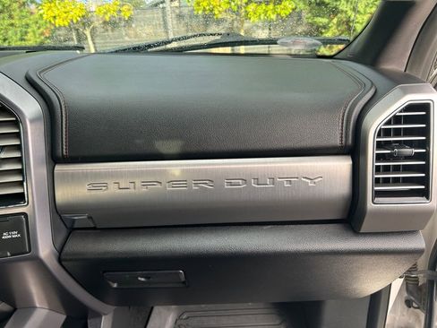 Used 2019 Ford F350 Platinum w/ Platinum Ultimate Package image 26