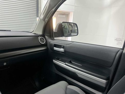 Used 2020 Toyota Tundra SR5 AWD/4WD image 11