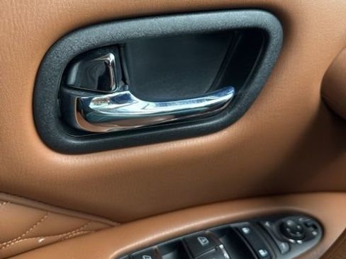 Used 2019 INFINITI QX80 Luxe w/ Proactive Package AWD/4WD image 7