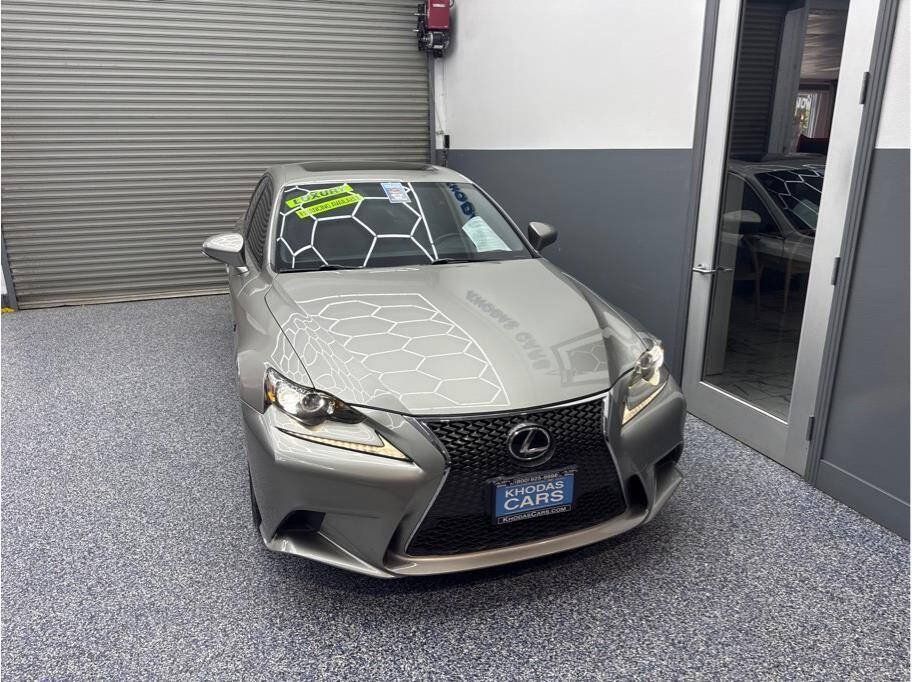 Used 2015 Lexus IS 250 w/ F-Sport Package RWD image 8