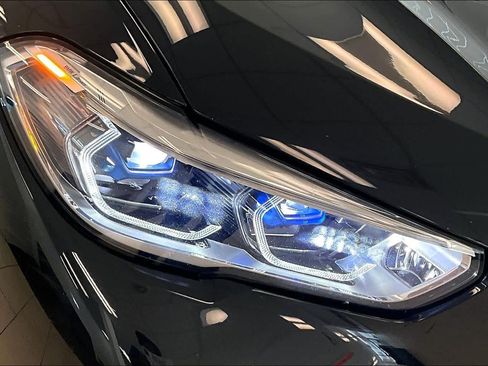 Used 2019 BMW X5 xDrive50i w/ M Sport Package AWD/4WD image 26