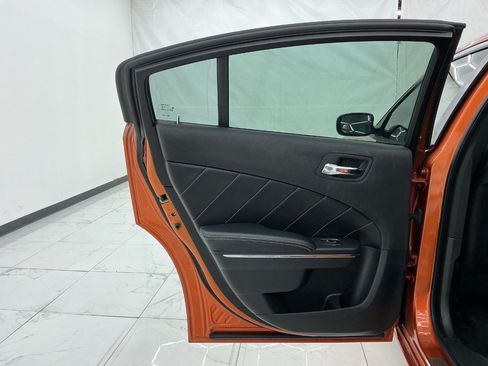 Used 2011 Dodge Charger R/T RWD image 24