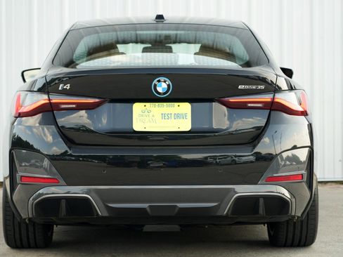 Used 2024 BMW i4 eDrive35 w/ M Sport Package image 11