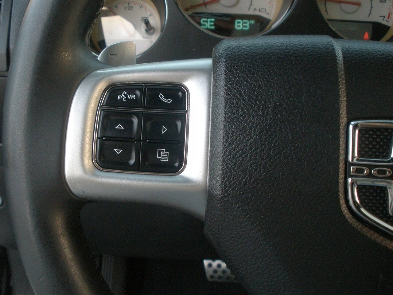 Used 2012 Dodge Challenger SXT Plus RWD image 32