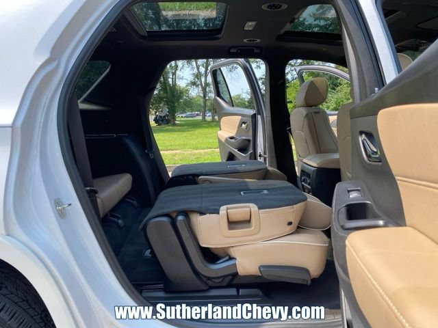 Used 2022 Chevrolet Traverse Premier AWD/4WD image 46