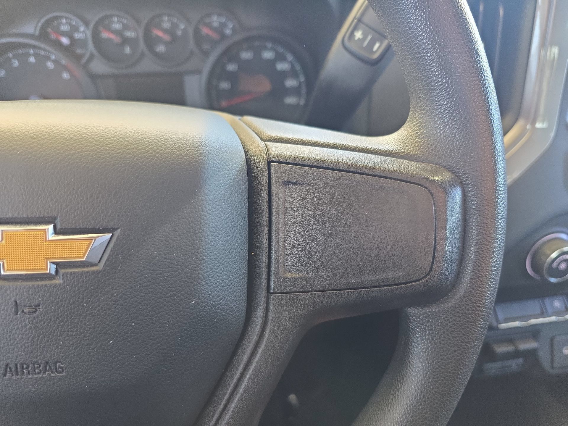 Used 2021 Chevrolet Silverado 1500 Custom AWD/4WD image 17