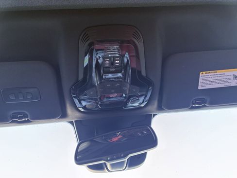 Certified 2024 Alfa Romeo Stelvio Veloce image 25