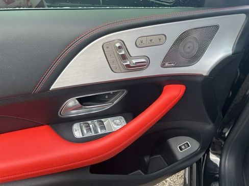 Used 2025 Mercedes-Benz GLE 53 AMG AMG GLE 53 image 25