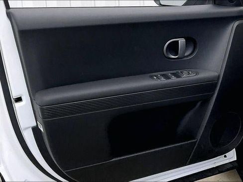 New 2026 Hyundai Ioniq 5 SEL image 29