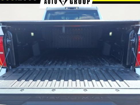 Used 2024 Toyota Tacoma TRD Off-Road w/ TRD Off Road Upgrade Package AWD/4WD image 20