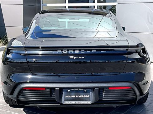 Used 2025 Porsche Taycan RWD image 4