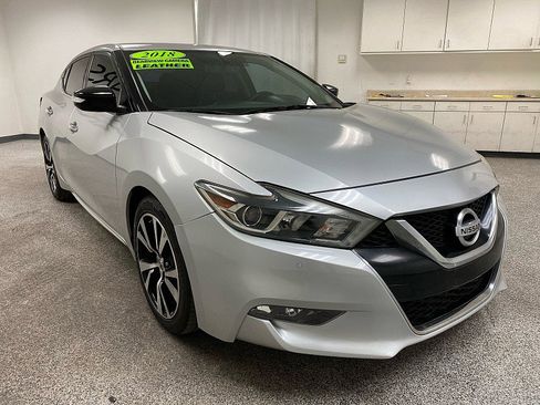 Used 2018 Nissan Maxima 3.5 SV image 3