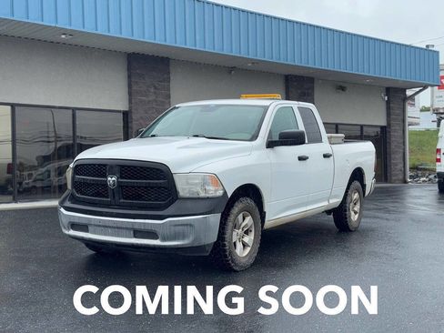 Used 2018 RAM 1500 Tradesman w/ Chrome Appearance Group AWD/4WD image 1