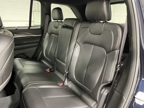 Used 2024 Jeep Grand Cherokee Limited 4xe AWD/4WD image 18