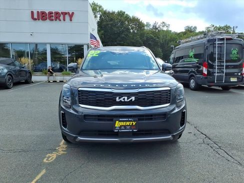 Certified 2022 Kia Telluride S image 2
