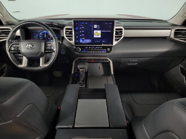 Used 2023 Toyota Sequoia Limited AWD/4WD image 27
