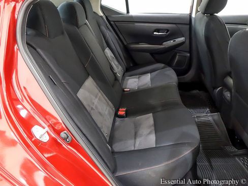 Used 2025 Nissan Sentra SR FWD image 28