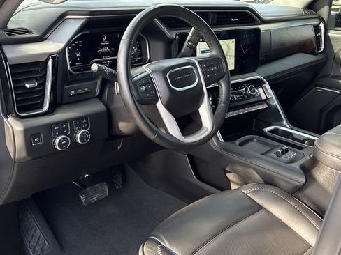 Used 2024 GMC Sierra 2500 Denali w/ Denali Reserve Package image 10