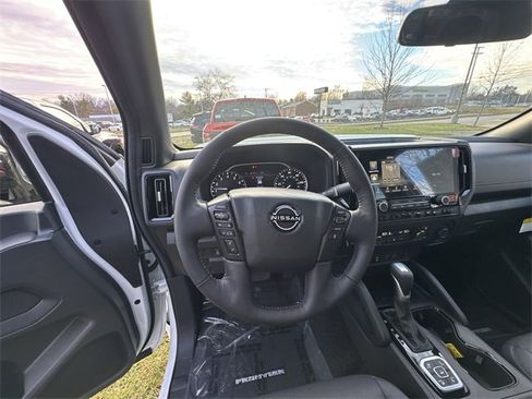 New 2026 Nissan Frontier SV image 14
