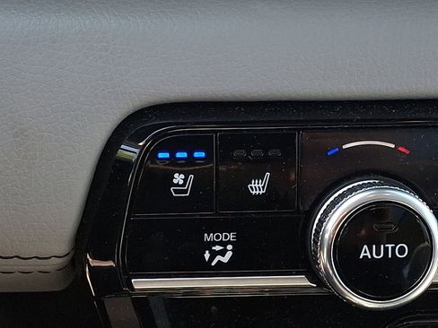 Used 2023 Honda Pilot Elite image 26