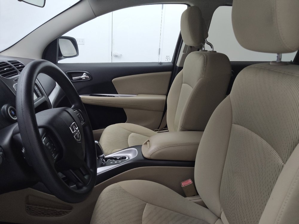 Used 2016 Dodge Journey SXT w/ Comfort/Convenience Group FWD image 17