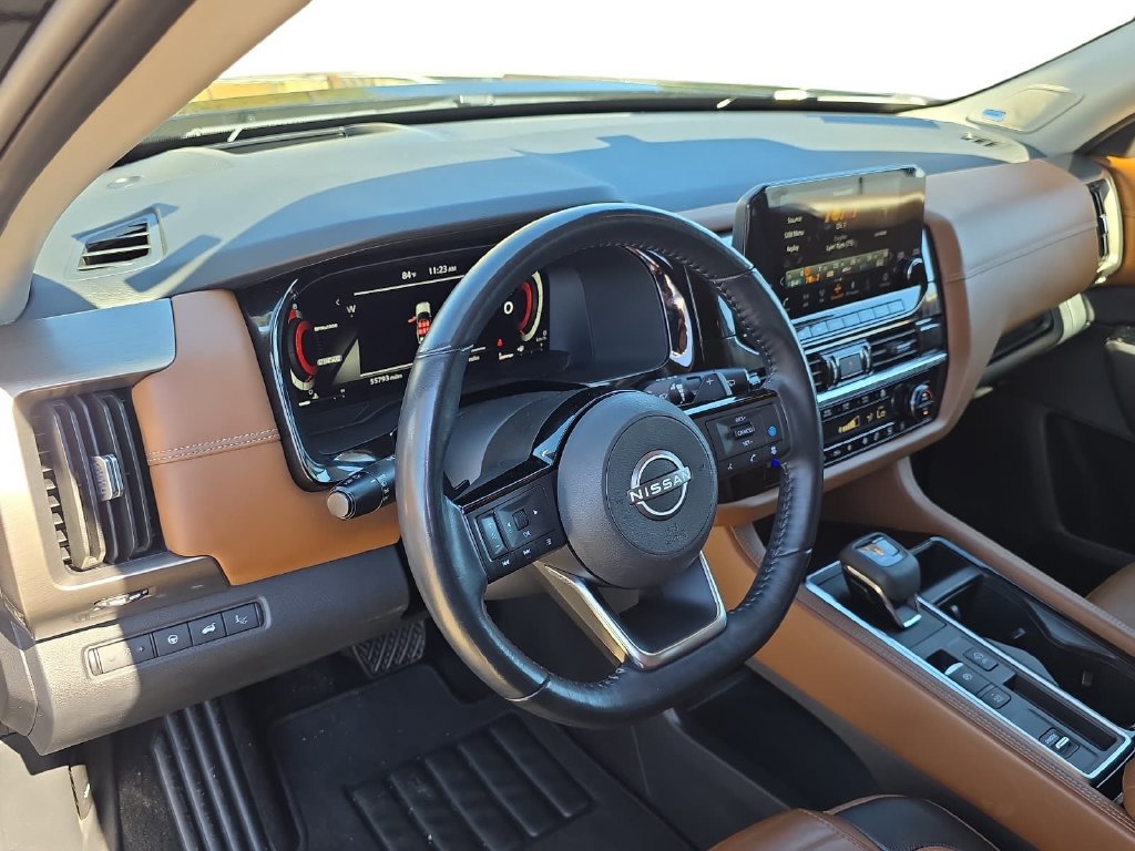 Used 2023 Nissan Pathfinder Platinum w/ Cargo Package FWD image 14