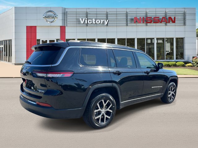 Used 2024 Jeep Grand Cherokee L Limited w/ Luxury Tech Group II AWD/4WD image 3