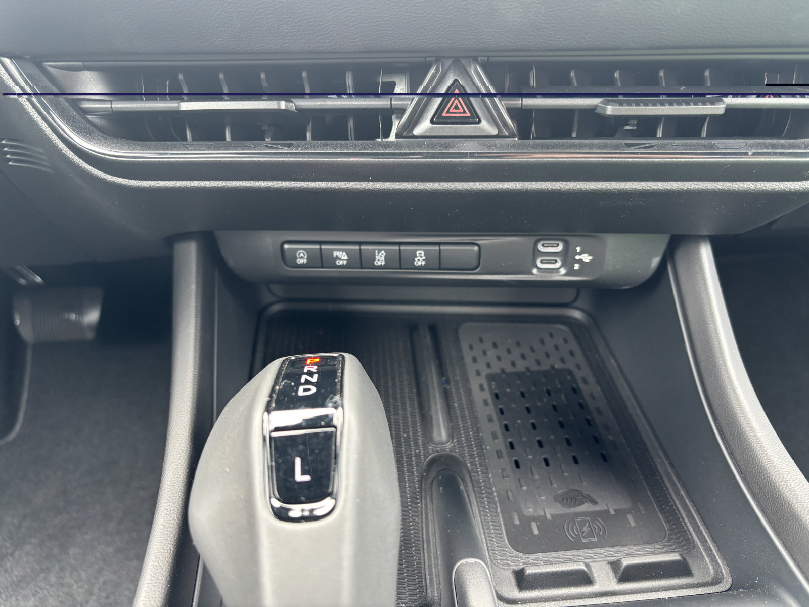 New 2026 Dodge Charger R/T AWD/4WD image 14