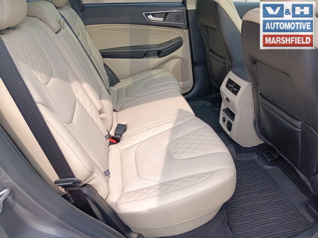 Used 2023 Ford Edge Titanium w/ Equipment Group 301A AWD/4WD image 34