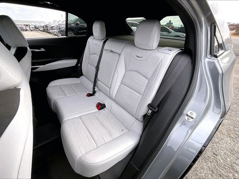 Used 2024 Cadillac XT4 Sport image 27