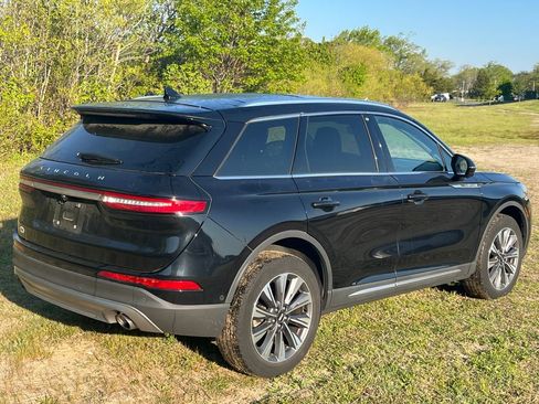 Used 2022 Lincoln Corsair Reserve w/ Equipment Group 201A AWD/4WD image 11