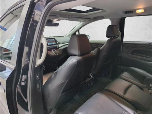Used 2021 Honda Odyssey EX-L image 17