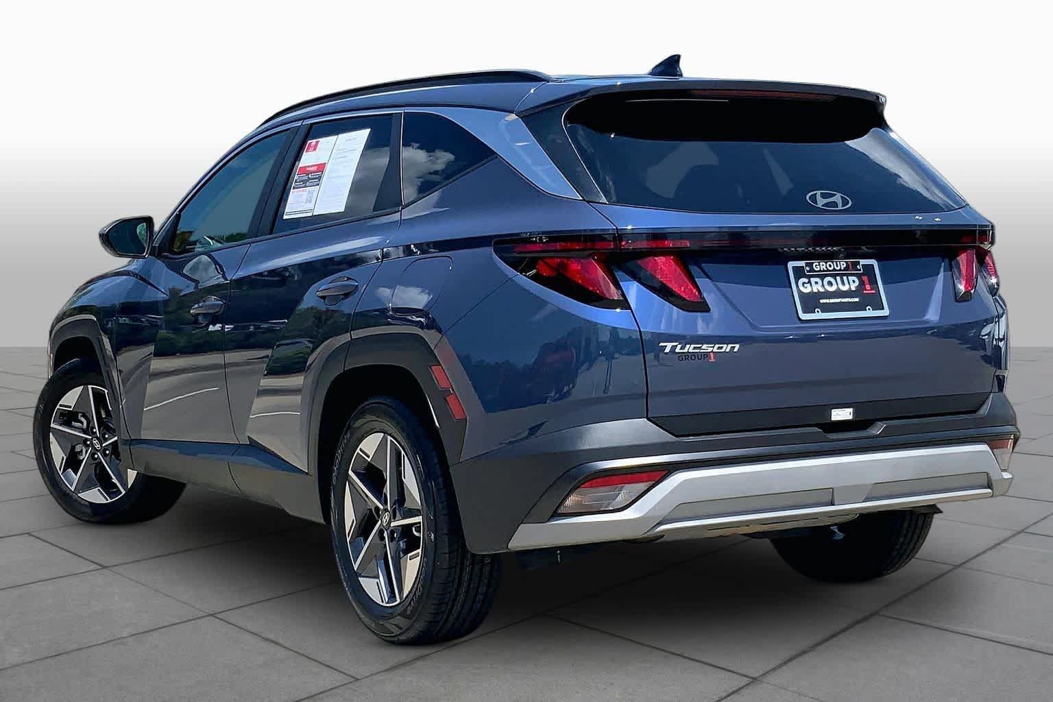 Used 2025 Hyundai Tucson SEL FWD image 11