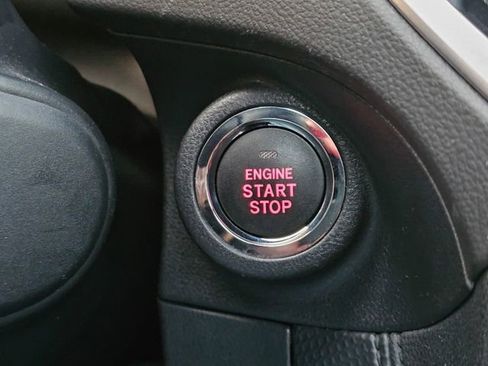 Used 2024 Subaru Forester Premium image 39