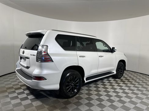 Used 2021 Lexus GX 460 Premium w/ Premium Package image 7