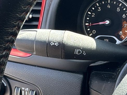 Used 2016 Jeep Renegade Trailhawk w/ Popular Equipment Group image 20