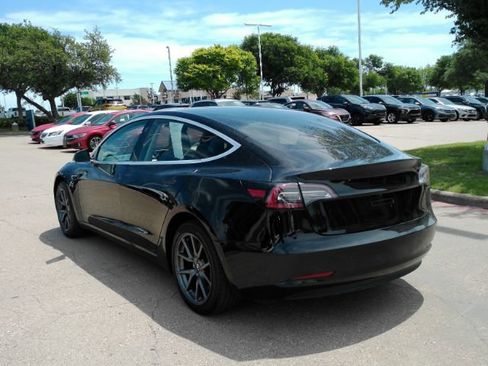 Used 2018 Tesla Model 3 Long Range RWD image 11