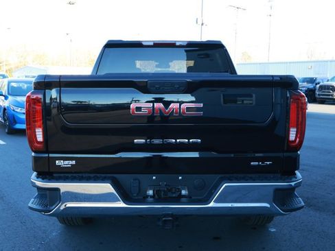 Used 2025 GMC Sierra 1500 SLT image 7