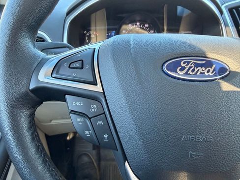 Used 2019 Ford Edge Titanium w/ Equipment Group 301A image 16