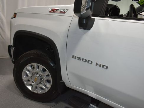 Certified 2026 Chevrolet Silverado 2500 LTZ w/ LTZ Premium Package AWD/4WD image 14